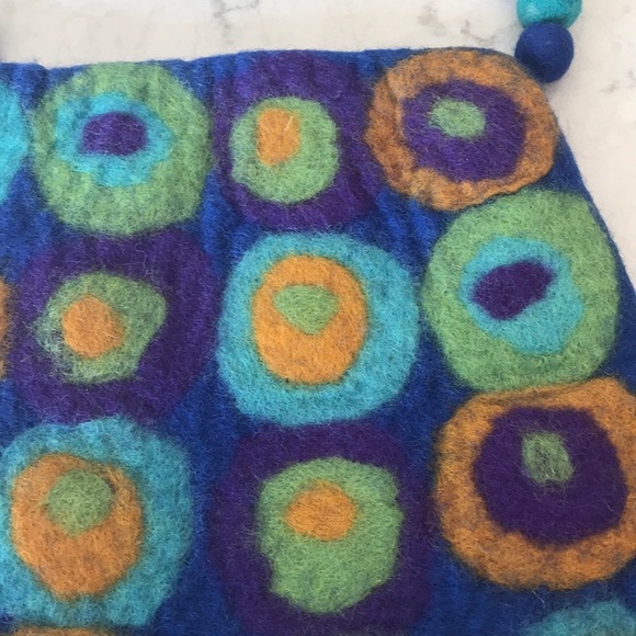 Shoulder bag. Boiled wool - Picture 2 of 4